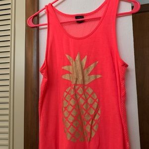 Hot pink pineapple tank